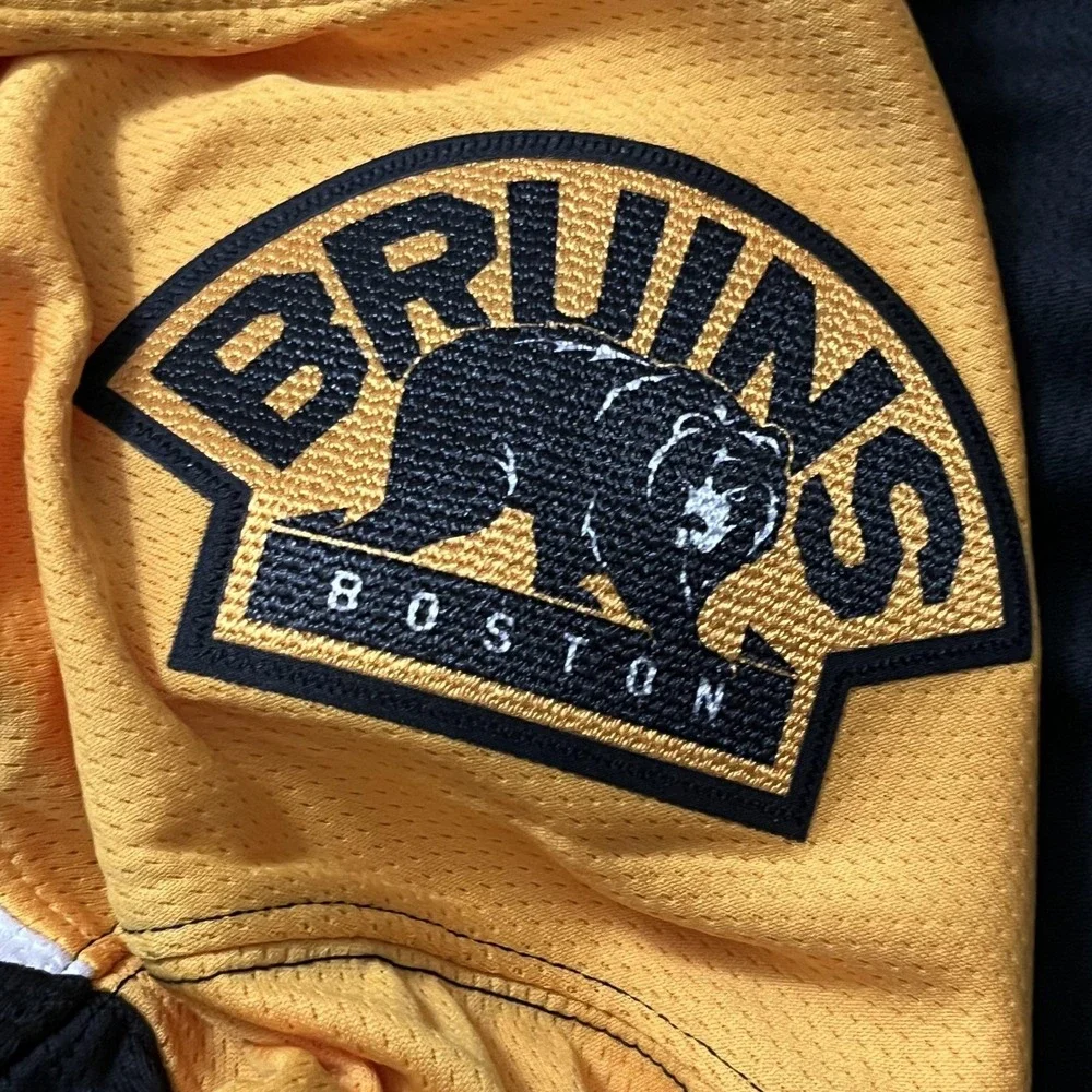 Boston Bruins Jersey Sweater Mens 4XL Black Gold NHL Hockey Fanatics Breakaway - Picture 7 of 16